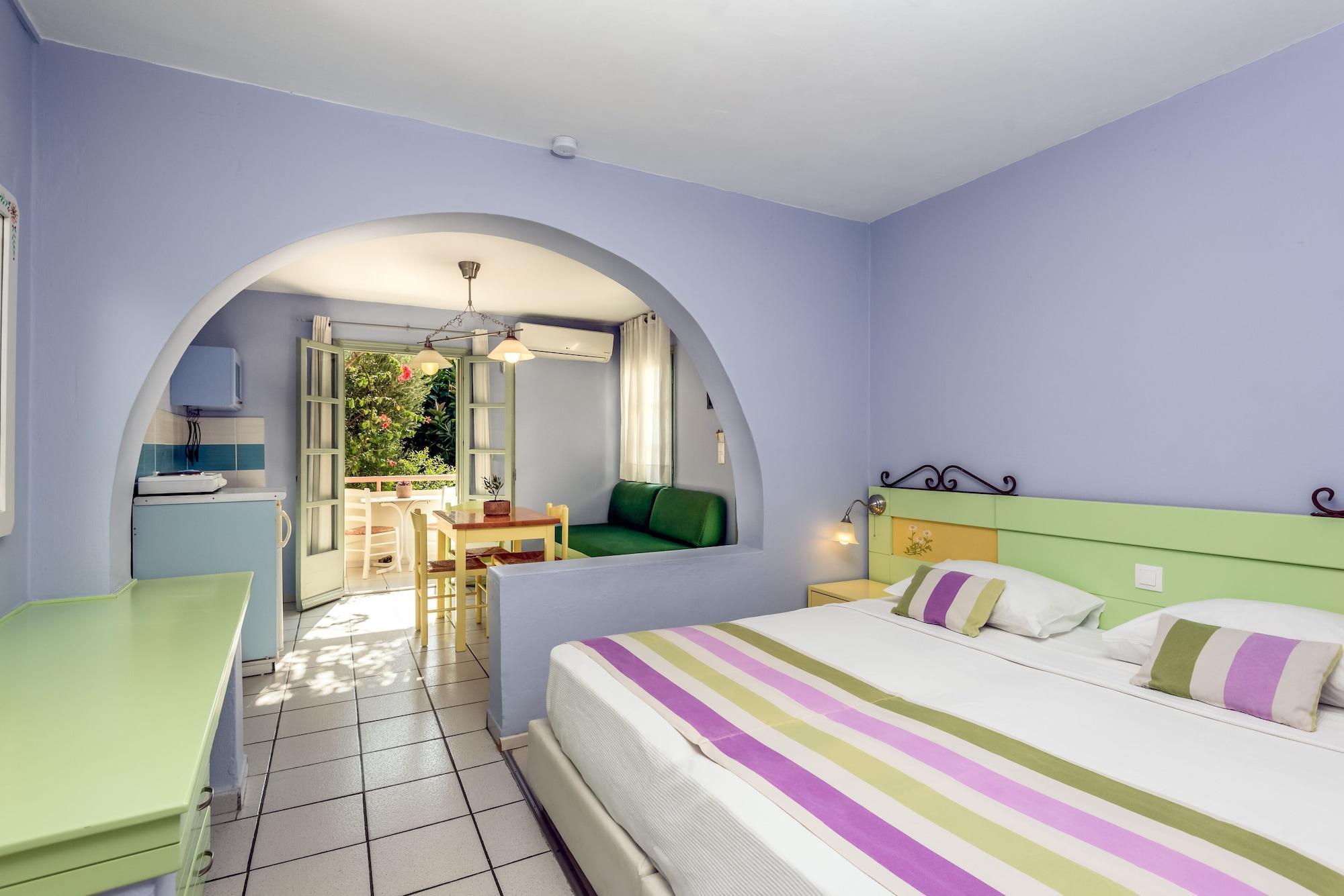 Nissia Kamares Aparthotel Kardamena  Exterior photo