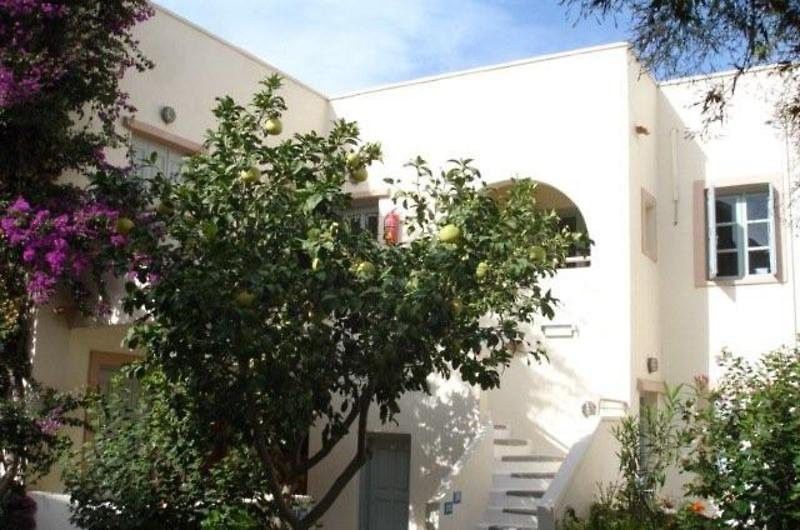 Nissia Kamares Aparthotel Kardamena  Exterior photo